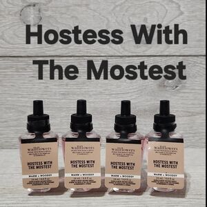 Bath & Body Works White Barn Hostess With The Mostest Wallflowers Refills X4